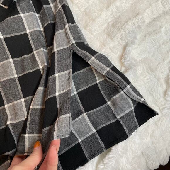 ALICE + OLIVIA Black Grey Longsleeve Plaid Tunic Top Button Up Small 6 - Picture 4 of 6